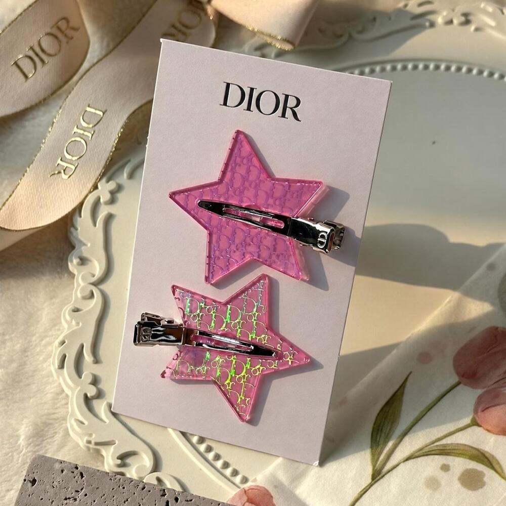 Dior pink oblique star hair